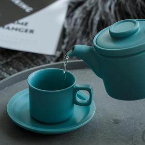 Hecho a mano de superficie <span class=keywords><strong>mate</strong></span> de color sólido barato Europea té ollas juego de té de porcelana <span class=keywords><strong>con</strong></span> las tazas de té - Product Image 4