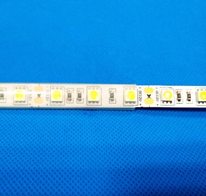 أنبوب سيليكون شفاف مرن على شكل نصف قمر لشريط إضاءة LED بعرض <span class=keywords><strong>8</strong></span> مم للوحات الدوائر المطبوعة - Product Image 4