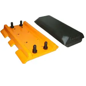 Rubber Pad 400mm 450mm/crawler asphalt paver rubber track pad shoes