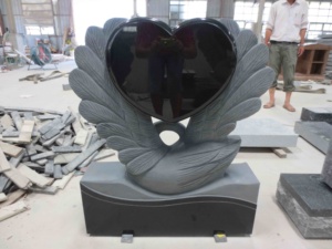 สุสานการใช้งานหินแกรนิตสีดำ swan heart headstone designs memorial <span class=keywords><strong>tombstone</strong></span>