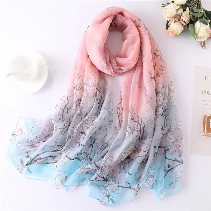 Wholesale 2019 latest ladies design shawl scarf fashion 190x135cm flower print thin soft women lightweight chiffon scarf