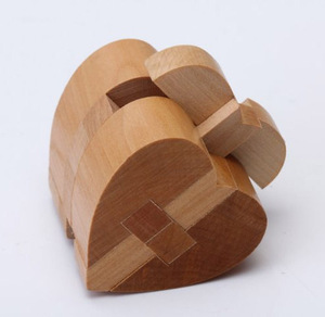 <span class=keywords><strong>Puzzle</strong></span> <span class=keywords><strong>3D</strong></span> in Legno a Forma di Cuore, Rompicapo per <span class=keywords><strong>Adulti</strong></span> e Bambini - Product Image 2