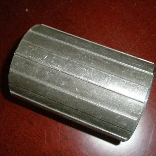 Заводская цена, стальной стержень/арматурный Соединительный рукав из углеродистой стали, соединительный элемент с прямым винтом