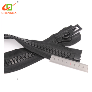CHENGDA Chinese Factory Customized Pantone 5# Plastic Derlin Resin <strong>Giant</strong> Teeth <strong>Zipper</strong> for Sofa - Product Image 5