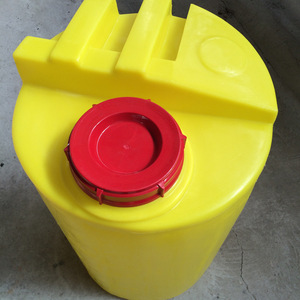 Floculante de aguas residuales PE500L Precio de tanques de dosificación de plástico