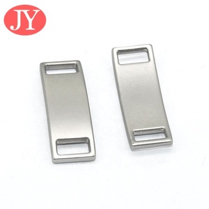 Mate Plata 30X10mm Dubrae Sneaker Cordones Decoración Aleación de zinc Blank Dubrae Cordones Etiqueta - Product Image 3