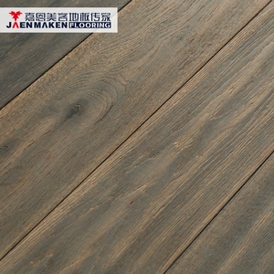 Parquet in Legno Massello Moderno, Nuovo Arrivo, Rovere Bianco Cinese, Produzione Olive Grove, Per Interni, 18mm, Ecologico, Raschiato a Mano - Product Image 1