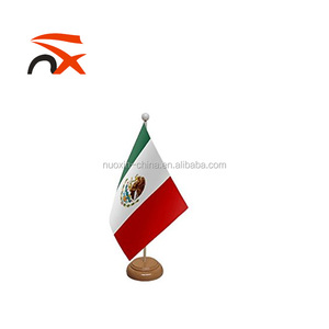 Decorativo personalizzato bandiera <span class=keywords><strong>da</strong></span> <span class=keywords><strong>tavolo</strong></span> con base in legno per tutti i paesi - Product Image 5