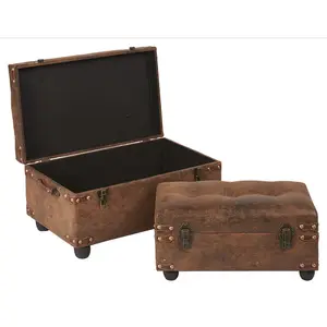 Caixa de madeira do porta-malas e ottoman antiguidade