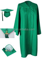 Toga de graduation / robe de graduation de haute qualité et de la meilleure fabrication pour la cérémonie