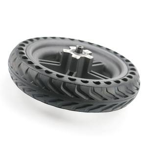 Llanta de 8 1/2*2 y Neumático Sólido Poroso <span class=keywords><strong>para</strong></span> Ruedas Traseras de Scooter <span class=keywords><strong>Xiaomi</strong></span> Mijia <span class=keywords><strong>M365</strong></span>/Ruedas Traseras de 8.5 Pulgadas Llanta <span class=keywords><strong>M365</strong></span> - Product Image 3