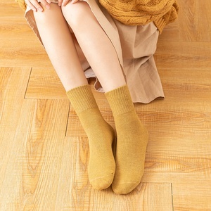 Autunno inverno giappone donne equipaggio polsino cotone puro colore vivido a buon mercato all'ingrosso calze Medias De Algodon - Product Image 4