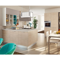 Armoire de cuisine suspendue durable de couleur personnalisée, en PVC, MDF, carcasse en résine, marbre artificiel, comprend un robinet, un tiroir, un panier