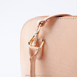 Sac à bandoulière en cuir de vache véritable pour femmes, larges poignées - Product Image 6