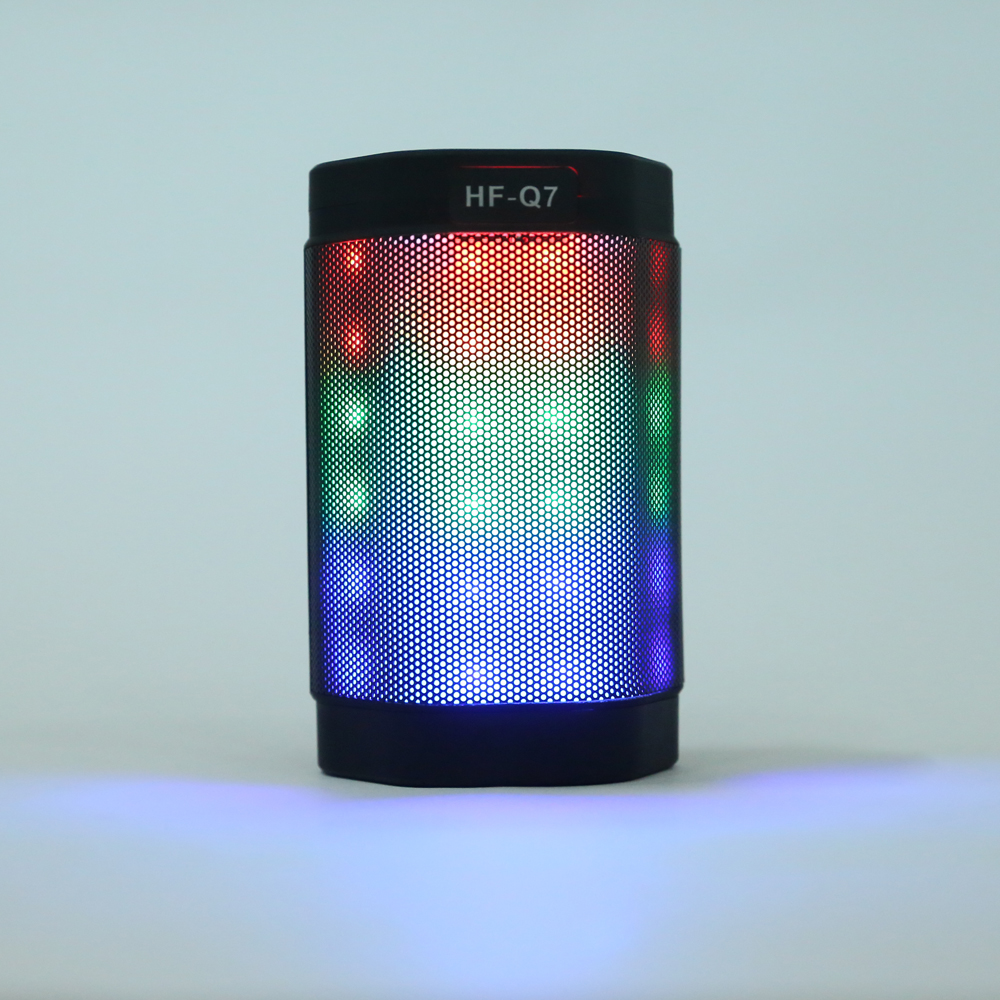 Wholesale Q7 Bluetooth Speaker 7-Inch Touch Screen Control