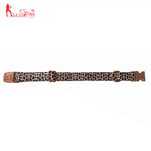 Collar de perro de cuero con patrón personalizado, suave y duradero con hebilla de metal dorado rosa - Product Image 6