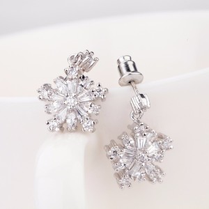 Teemi 2015 <span class=keywords><strong>las</strong></span> mujeres de moda de la versión coreana de la nueva manera caliente Accesorios de diseño copo de nieve pendientes c - Product Image 2