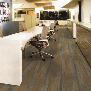 Moquette <span class=keywords><strong>de</strong></span> bureau commerciale 100% nylon 25cmx100cm Tuftée Style moderne uni pour la maison Hôtel Chambre à coucher Sol <span class=keywords><strong>Utilisation</strong></span> décorative - Product Image 6