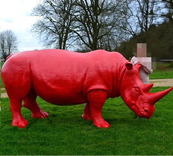 Offre Spéciale grande taille rouge en fibre de verre grandeur nature rhino statue