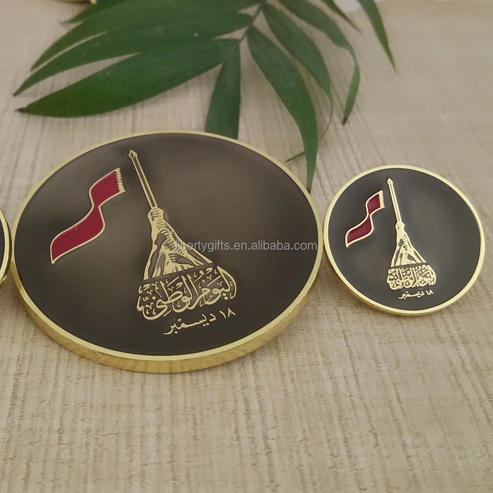 اليوم الوطني لدولة قطر الهدايا الترويجية دبوس معدني على شكل راية