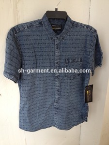Para hombre del dril de algodón impresa camisa de mangas cortas con deshilachada - Product Image 1