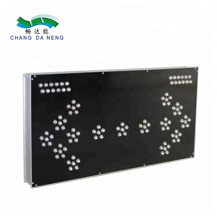 Устанавливаемая на транспортном средстве светодиодная стрелка Сигнальная плата