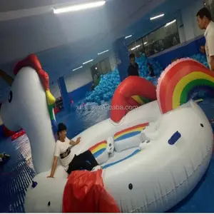 2018 नई कस्टम विशाल बिग Inflatable राजहंस गेंडा हंस विशाल पानी बिस्तर 6 व्यक्ति समुद्र फ्लोट