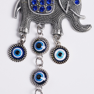 Colgante de Cristal Azul de Alta Calidad para Colgar en la Pared, de 6.7 Pulgadas de Largo, con Elefante para Protección - Product Image 3