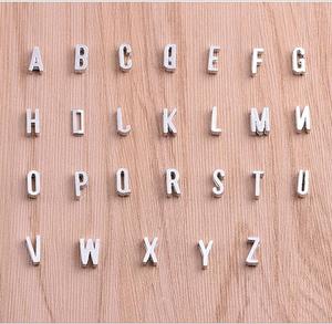 Hoge Kwaliteit Mode Fabriek Groothandel Roestvrij Staal Zilveren Alfabetten <span class=keywords><strong>Slide</strong></span> Letter Bedels - Product Image 1