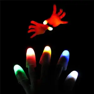 2PCS Super Bright LED Light Up Dicas Polegar Dança Fingertips Magia Truques de Mágica Polegar