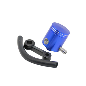 Parti e accessori del motociclo sistema frenante <span class=keywords><strong>serbatoio</strong></span> della frizione del freno della tazza dell'olio del <span class=keywords><strong>serbatoio</strong></span> del fluido del motociclo modificato CNC universale