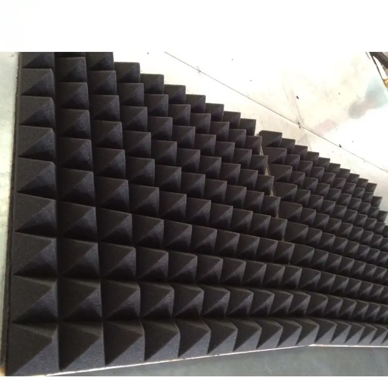 אקוסטית ספיגת רעש הוכחת מיקרופון תא מגן קריוקי חדר פירמידה אקוסטית קצף גבוהה סופג