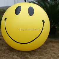 बड़ी मुस्कान के साथ विशाल inflatable आउटडोर समुद्र तट गेंद