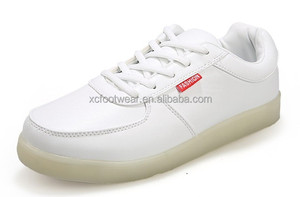 Giày Ren Nóng Giày Thể Thao Unisex LED Mới Nhất Giày Thể Thao Giá Rẻ - Product Image 2