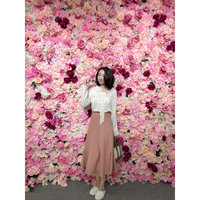 Großhandelspreis Maßgefertigte Farbverlauf-Pulverrosen-Blumenwand Hintergrund Seiden-Mode Künstliche Blumenwand für Hochzeitsdekoration