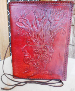 สมุดปิดด้ายต้นไม้สีแดงปกแข็งสมุด A5บันทึกการเดินทางส่วนตัวสมุดไดอารี่หนังนูนแบบไม่มีซับใน - Product Image 1