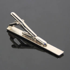 Commercio all'ingrosso Multi donna cravatta cravatta fermacravatta da Bar Business regali da uomo promozione argento bianco strass in metallo cravatta in omaggio - Product Image 2