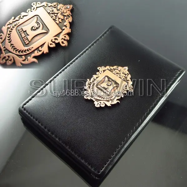 2015 venda quente agradável projeto antigo do ouro de alta qualidade emblema do metal para a carteira