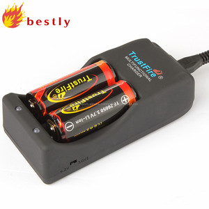 Hot vente Tr-006 chargeur de <span class=keywords><strong>voiture</strong></span> <span class=keywords><strong>moteur</strong></span> <span class=keywords><strong>Stirling</strong></span> batterie chargeur haute qualité Tr fabricant 3.7v solaire batterie chargeur - Product Image 4