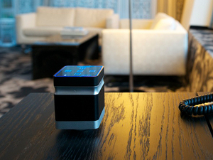 Haut-parleur métallique Cube <span class=keywords><strong>Vibro</strong></span> Newadin avec microphone intégré, batterie 1400 mAh, sortie 26 W - Modèle BT-BOX - Product Image 2
