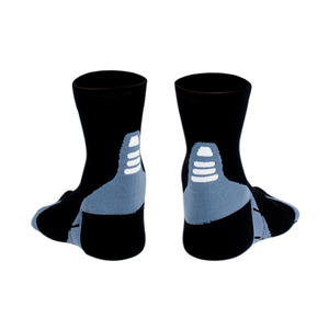 Calcetines tobilleros deportivos de color negro, para exteriores, atléticos, gruesos - Product Image 3