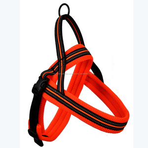 Arné<span class=keywords><strong>s</strong></span> del perro de malla suave de gama alta, <span class=keywords><strong>S</strong></span>, M, L, XL tamaño - Product Image 1