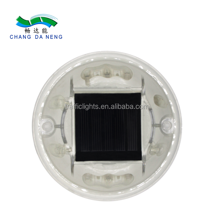 Устойчивый к низким температурам пластиковый Янтарный наружный Солнечный светодиодный палубный светильник
