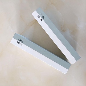 <span class=keywords><strong>Pietra</strong></span> per <span class=keywords><strong>affilare</strong></span> per <span class=keywords><strong>coltelli</strong></span> 1000 4000 blu bianco 3000 8000 <span class=keywords><strong>pietra</strong></span> per molatura in carburo di silicio <span class=keywords><strong>pietra</strong></span> per olio - Product Image 1