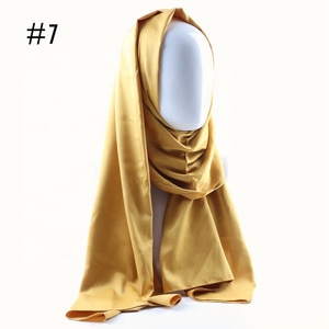 Malasia de la bufanda de la cabeza colores mezclados al por mayor venta al por mayor nuevo moda de seda bufanda envolturas barato llanura de bufanda del hijab - Product Image 4