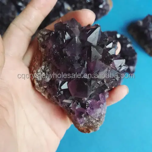Tamaño pequeño profundo color púrpura racimos de cristal de amatista