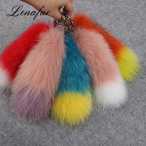 Nuevo POM bolas llaveros bolsa encantos accesorios colorido real piel <span class=keywords><strong>de</strong></span> zorro llavero - Product Image 2