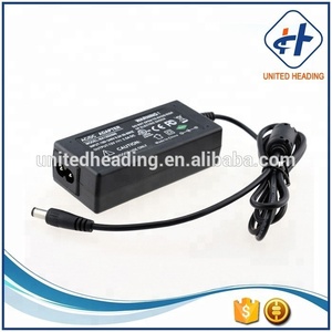 24V 2.5A 60Wスイッチモード電源アダプター (CE KC GS SAA ROHS FCC VI付き)