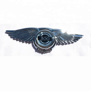 Vente en gros et conception personnalisée <span class=keywords><strong>de</strong></span> nouveaux badges <span class=keywords><strong>de</strong></span> <span class=keywords><strong>voiture</strong></span> 300 <span class=keywords><strong>ailes</strong></span> et emblèmes <span class=keywords><strong>de</strong></span> <span class=keywords><strong>voiture</strong></span> 300 designs - Product Image 3