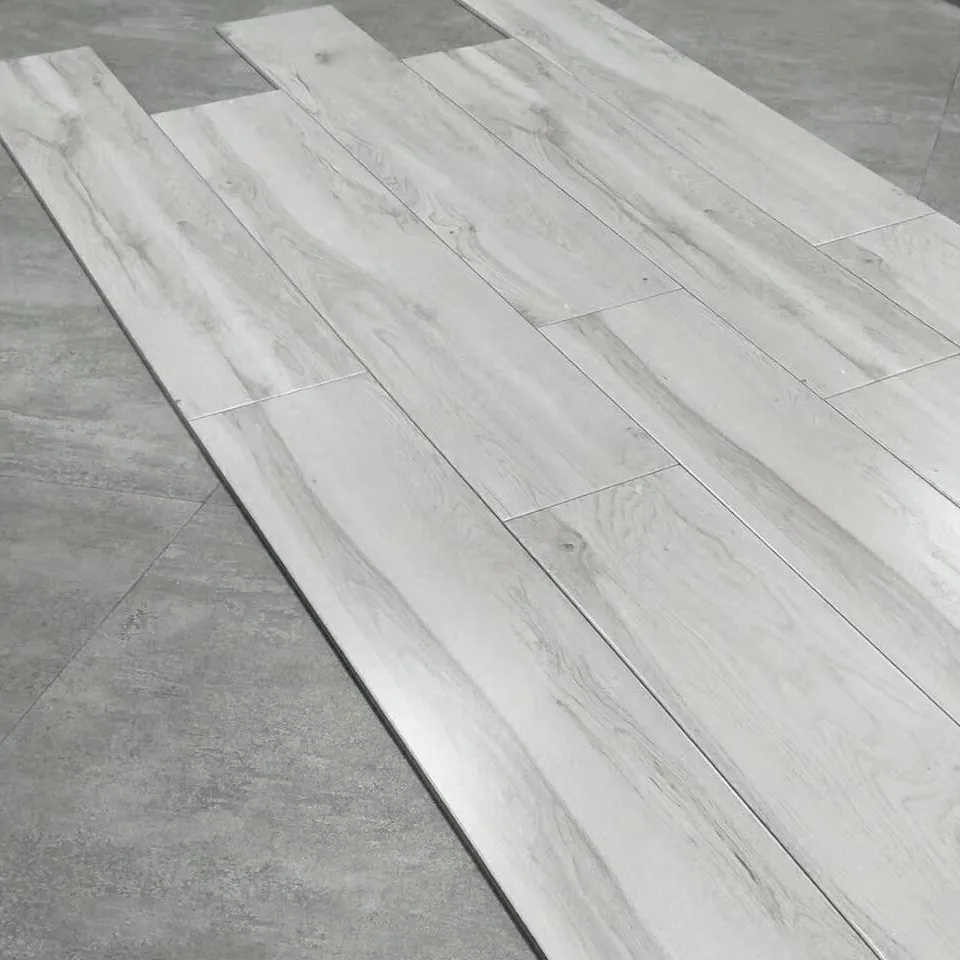 Plank In Houten Afwerking Voor Kamer Balkon Vloeren Houten Vloertegels